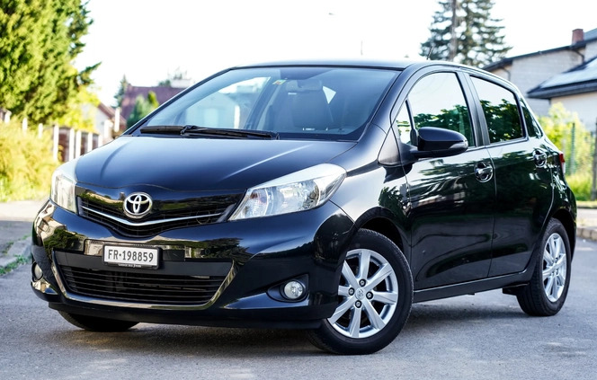 Toyota Yaris cena 32900 przebieg: 180598, rok produkcji 2012 z Radom małe 704
